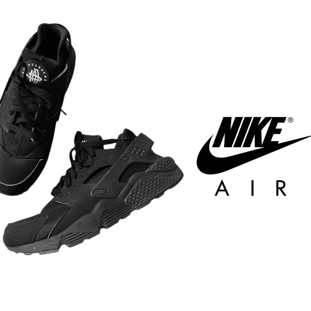 NIKE WOMEN HUARACHES BLACK